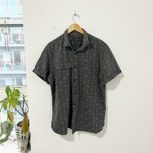 Banana Republic Gray Print Button Up Camden Fit Top Size XL